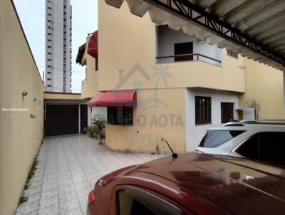 Sobrado para Venda na cidade de Suzano no bairro Centro