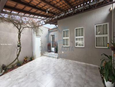 Casa para Venda, em Mogi das Cruzes, bairro Vila Lav�nia, 3 dormit�rios, 2 banheiros, 2 su�tes, 4 vagas